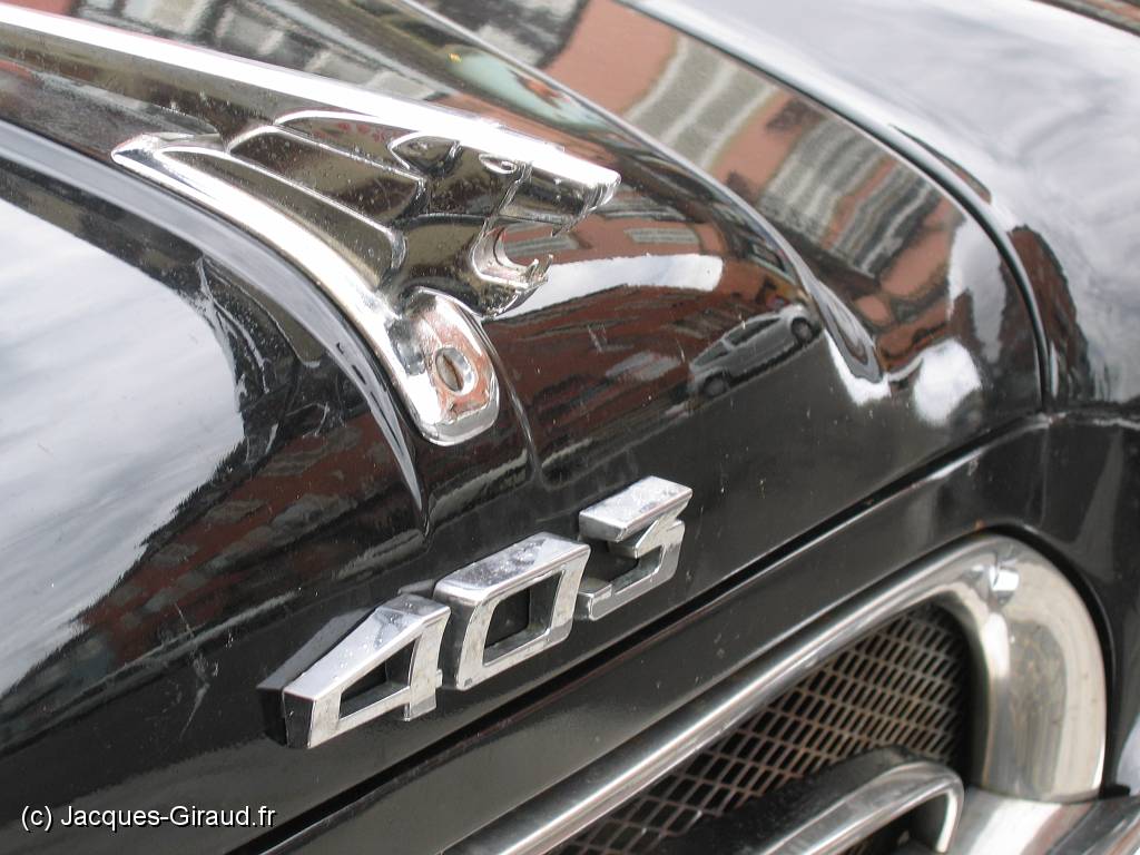 2005-09-10 11-33-48 Septembre 112,7mm 1_30_eme F6,3.JPG